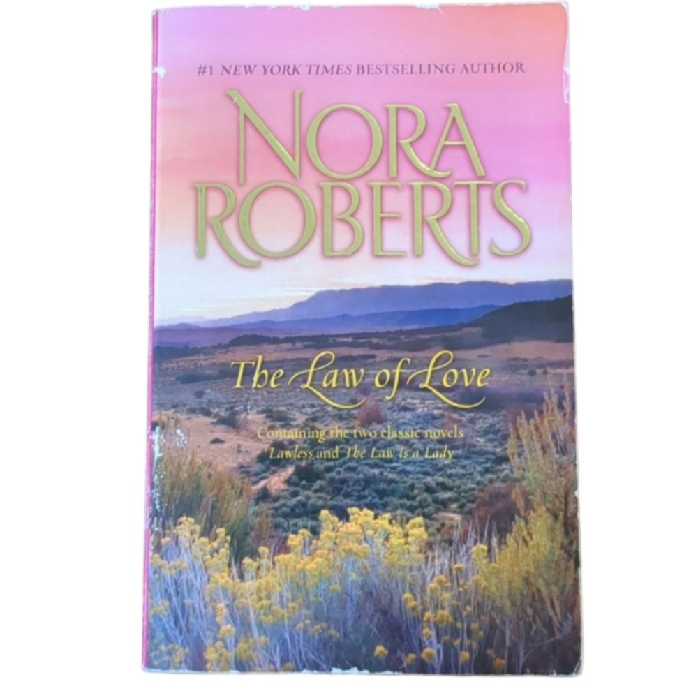 💥Bundle Only💥 Law of Love by Nora Roberts Soft Cover Book